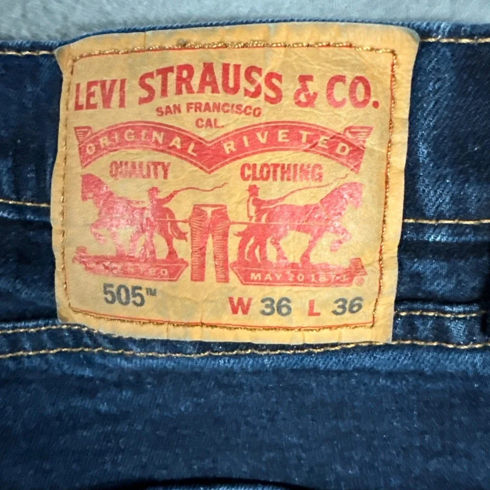 Levis Jeans Mens 36x36 Dark Blue 505 Regular Fit Straight Leg Stretch Denim